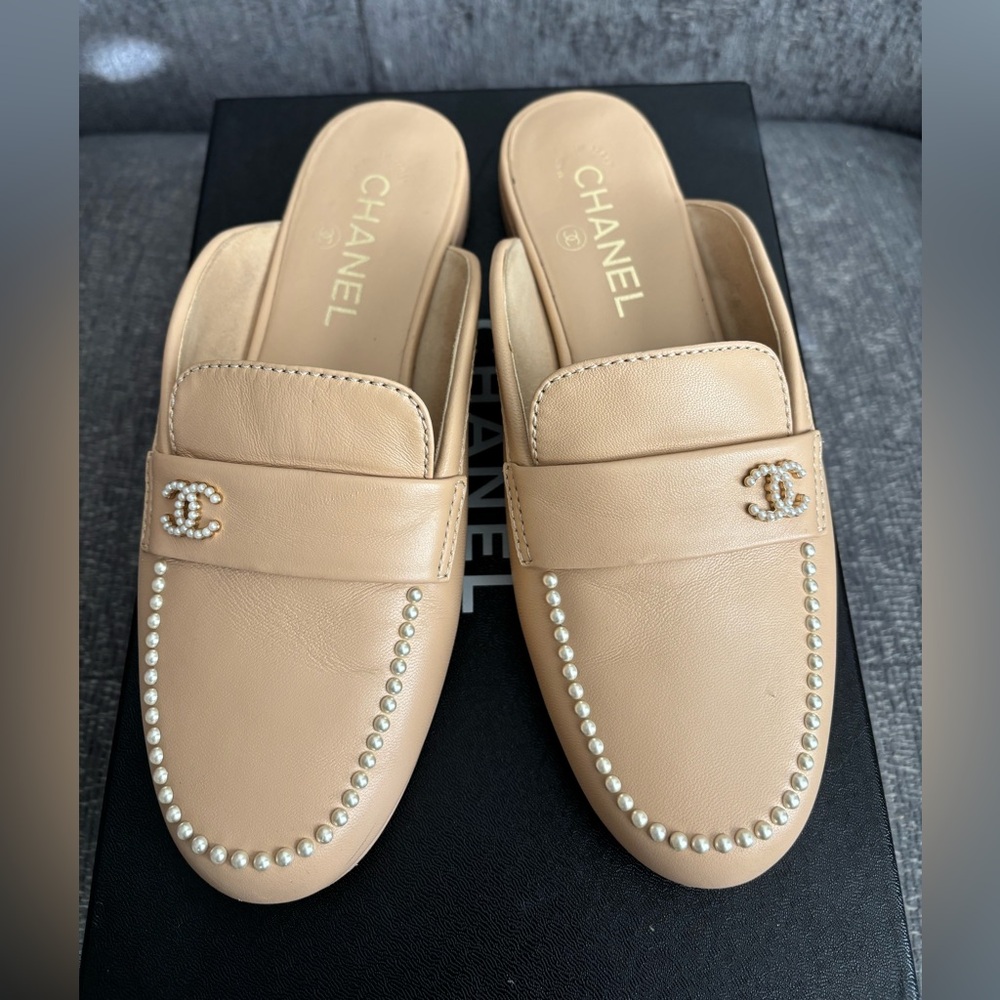 Chanel Logo Loafers Embellished with Pearls - Size 38 1/2